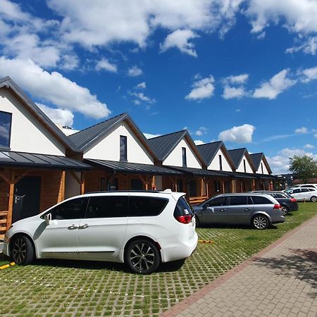 Camping Klif-Nowe Klimatyzowane Domki, 400M Od Centrum Rewala, 30M Od Morza Trzęsacz Eksteriør billede